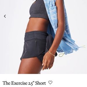 Outdoor Voices Exercise 2.5” Black Shorts